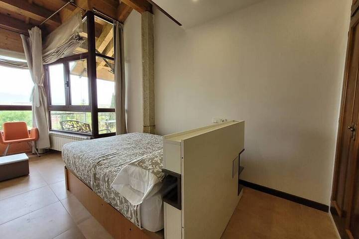 Vermilion Apartment in Ayllón, Segovia Provinz