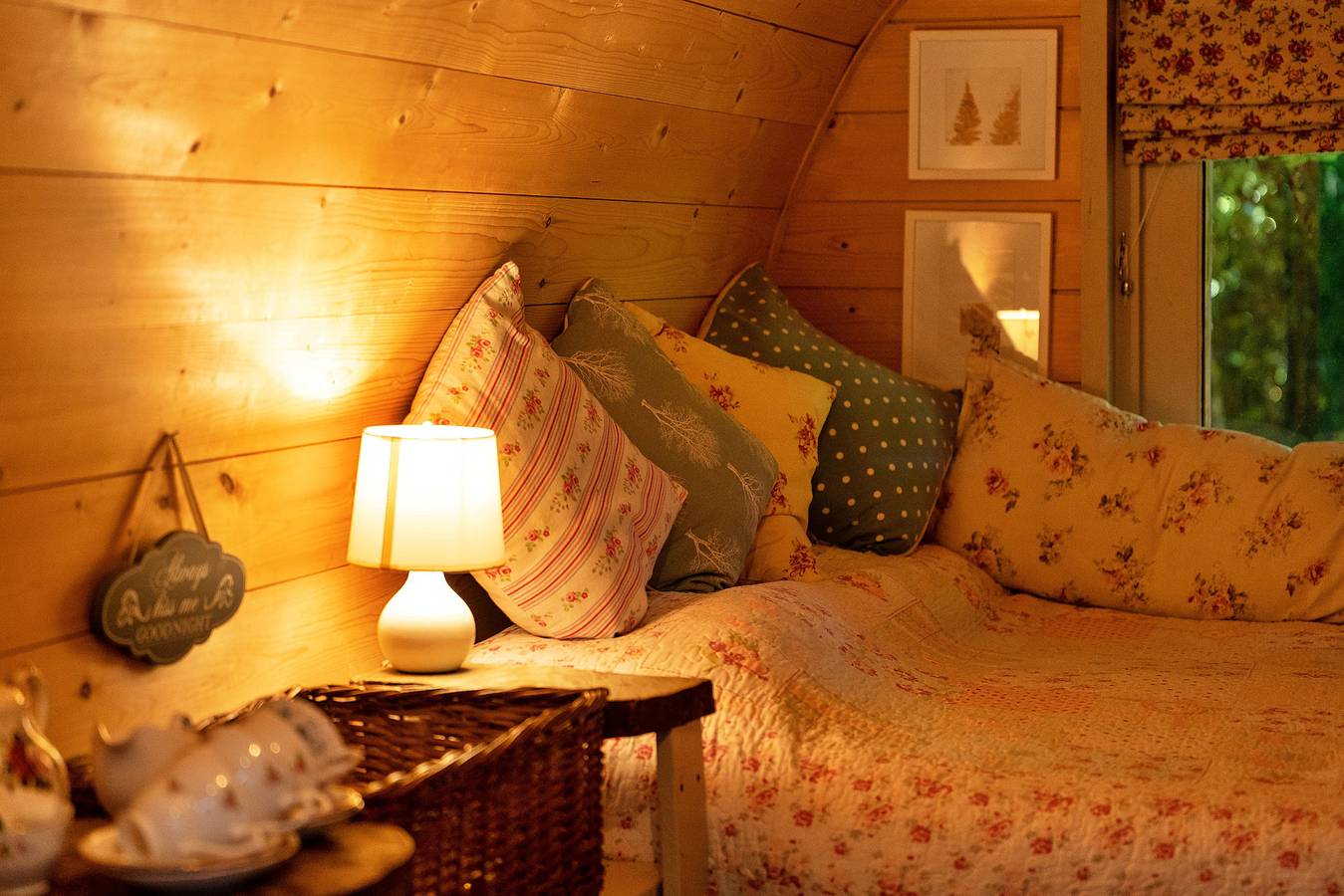 Daisy Glamping Pod in Hampshire