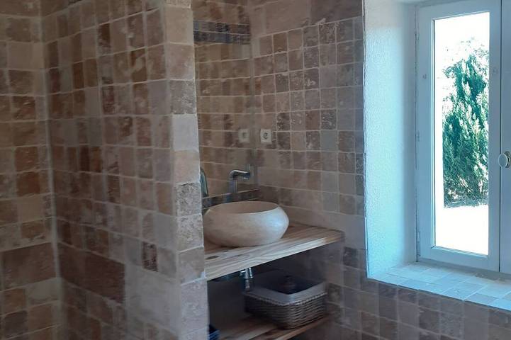 Gîte pour 10 personnes, avec piscine et jardin à Réauville - 3