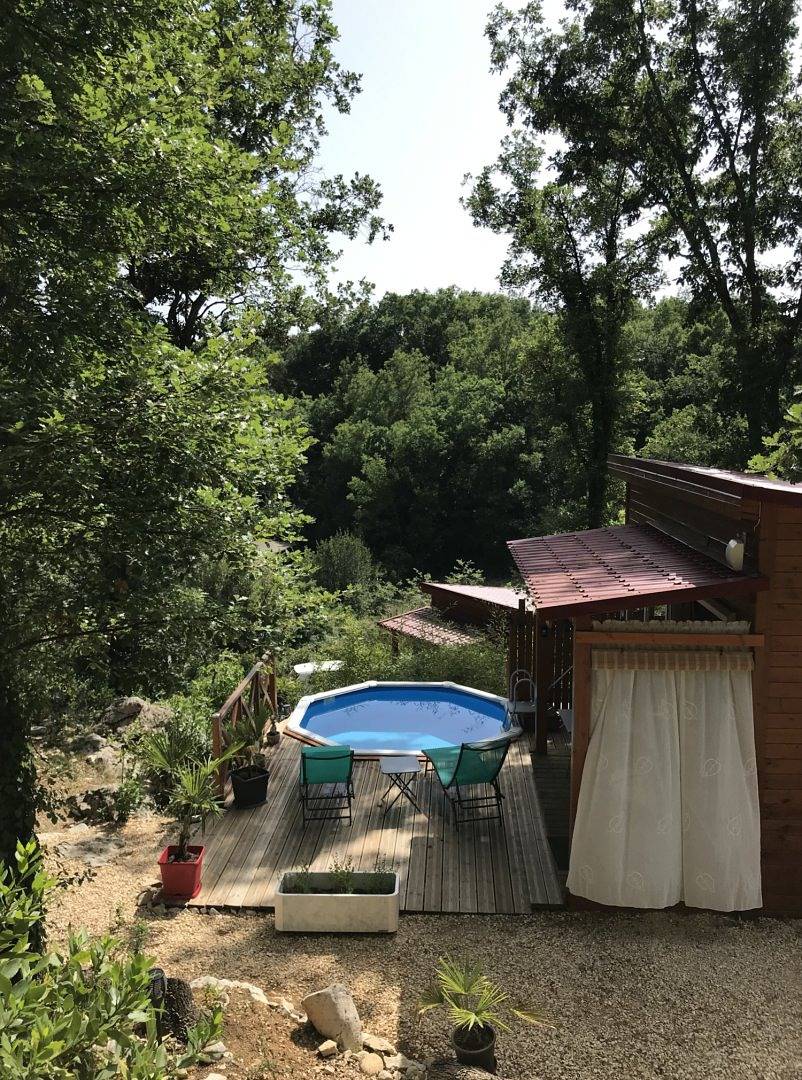 Chalet studio Aria climatisé avec piscine in Saint-Alban-Auriolles, Ardèche