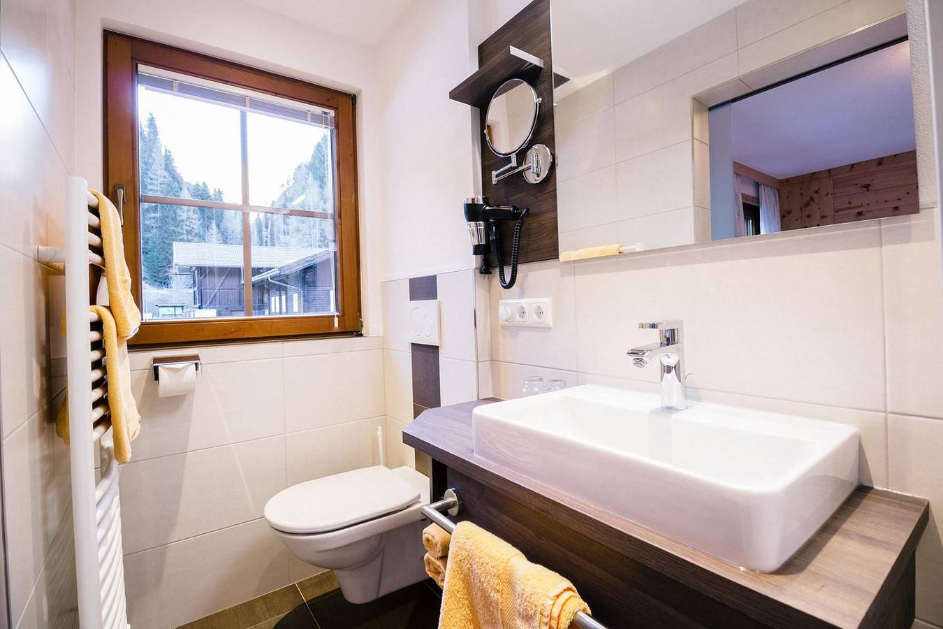 Ganze Ferienwohnung, Ferienwohnung für 2 Personen mit Ausblick in Sankt Jakob in Defereggen, Osttirol