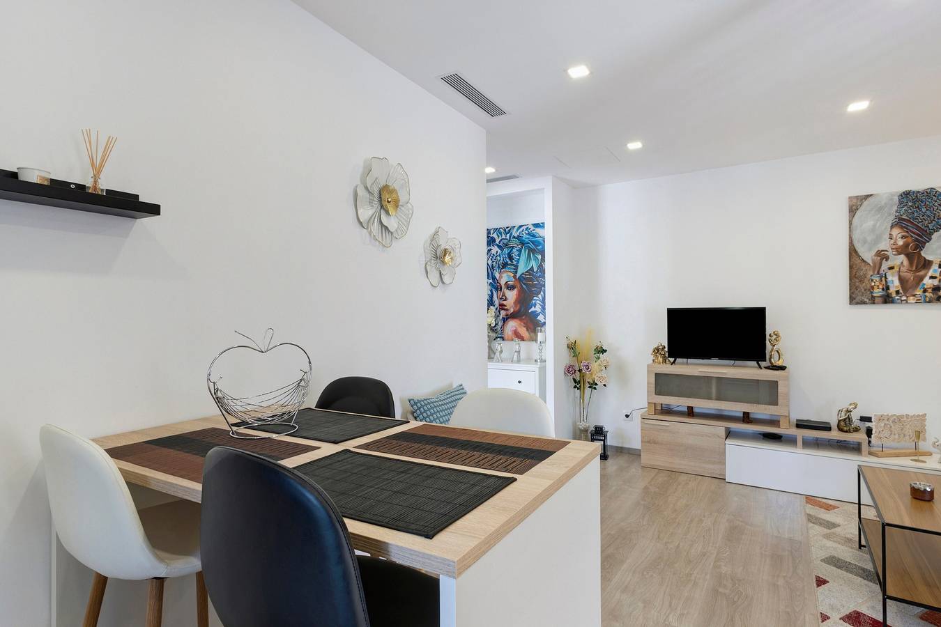 Apartamento inteiro, Apartamento 'Cantinho D'Amy' com Wi-Fi e Ar Condicionado in Aguiã, Distrito de Viana do Castelo