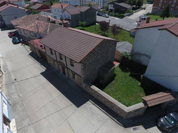 Casa rural para 10 personas, con jardín y vistas, Se admiten mascotas en Provincia de Palencia - 2