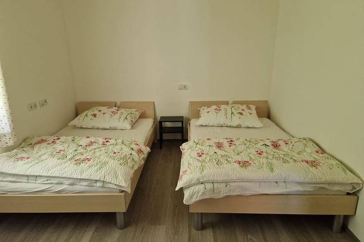 Ferienwohnung für 4 Personen, mit Balkon - 1