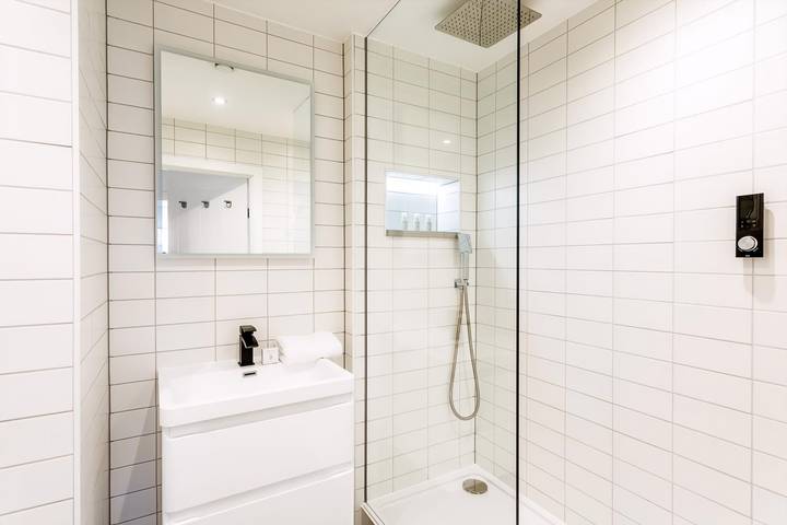 Ganze Wohnung, Bright London Bridge Apartment in Southwark, London