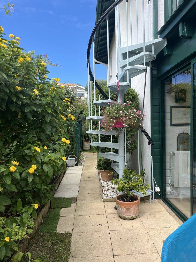 Chambre d'hôtes Émeraude - Chambre vue mer et montagne in Biarritz, Région de Bayonne