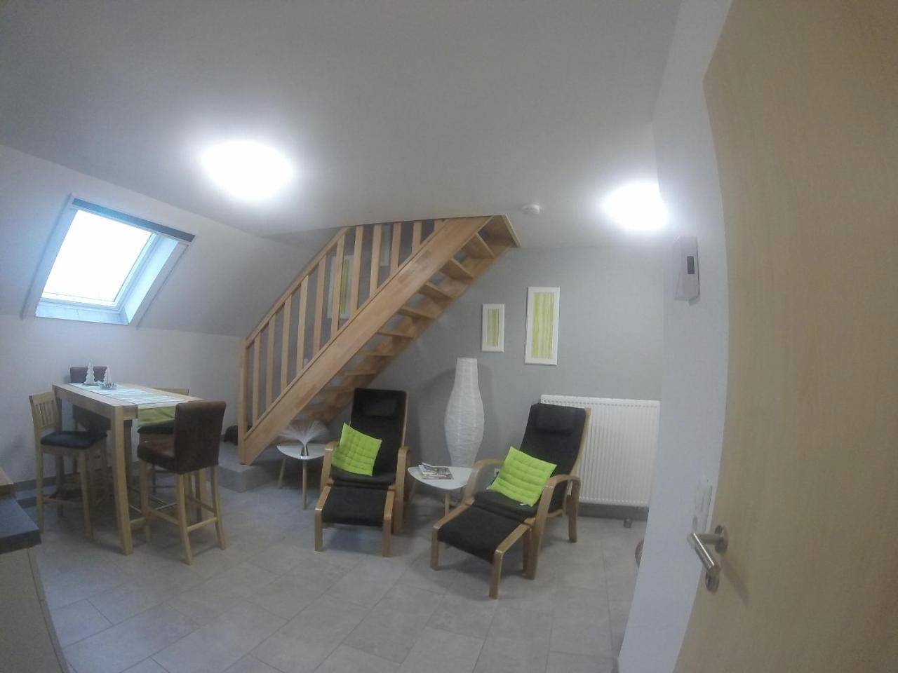 Ganze Wohnung, Hardthof - Hürtgenwald in Hürtgenwald, Rureifel (Nordrhein-westfalen)