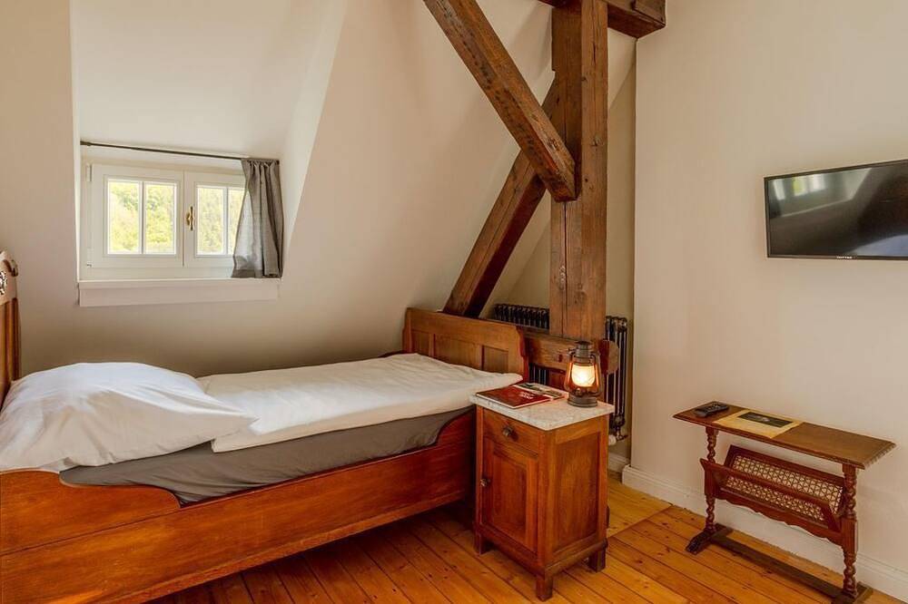 Doppelzimmer mit Wandverzierung - Museumsbahnhof Ahütte, foto 13