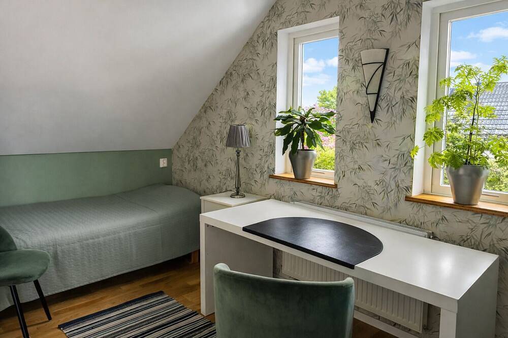 Falsterbo: 92 m², Strand & Horse Show zu Fuß, Ev-Laden in Falsterbo, Vellinge und Umgebung