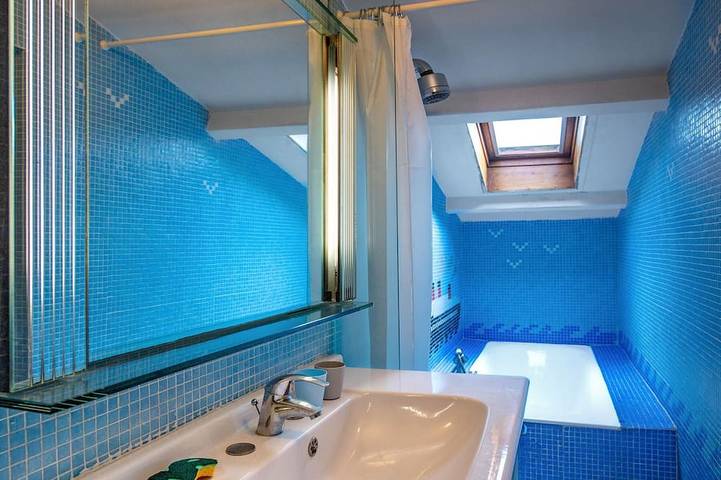 Gîte pour 6 personnes, avec balcon dans Plage Du Pradeau - 4