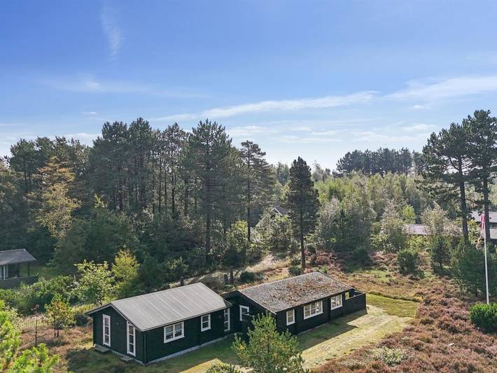 Ferieudlejning for 6 personer, med Terrasse på Læsø