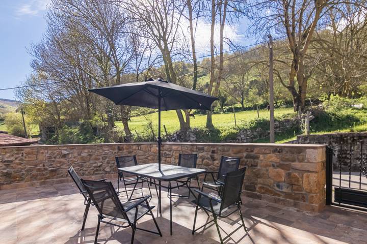 Apartamento de vacaciones para 6 personas, con jardín en Cantabria - 2