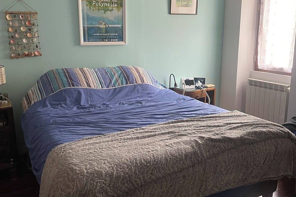 Logement Entier : Hébergement - La Bouilladisse, France in La Bouilladisse, Marsella region