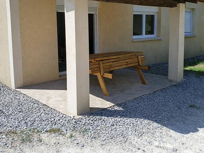 Gîte pour 6 personnes, avec sauna et bassin pour enfant