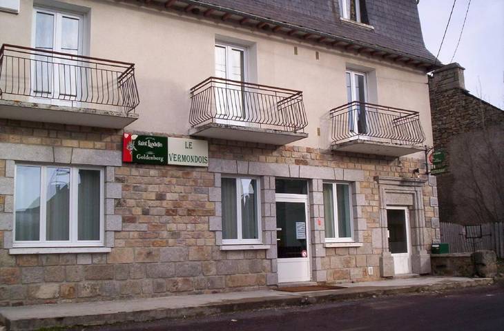 Hôtel pour 3 personnes, avec Balcon ainsi que Terrasse et Vue dans Les Monts-Verts