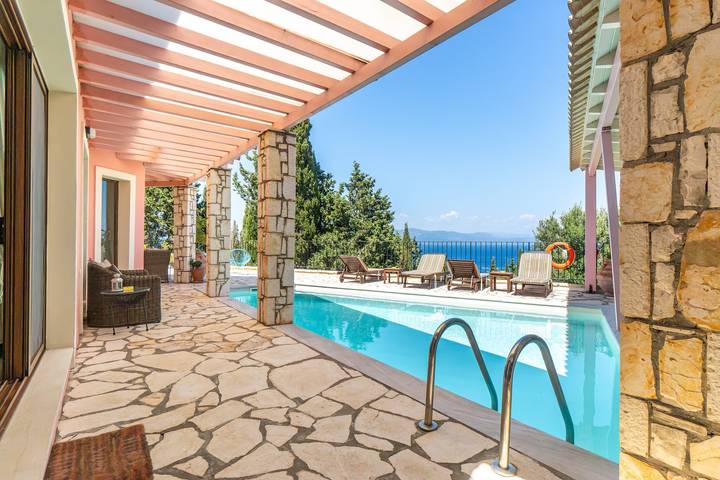 Villa pour 4 personnes, avec jardin dans Paxos - 2