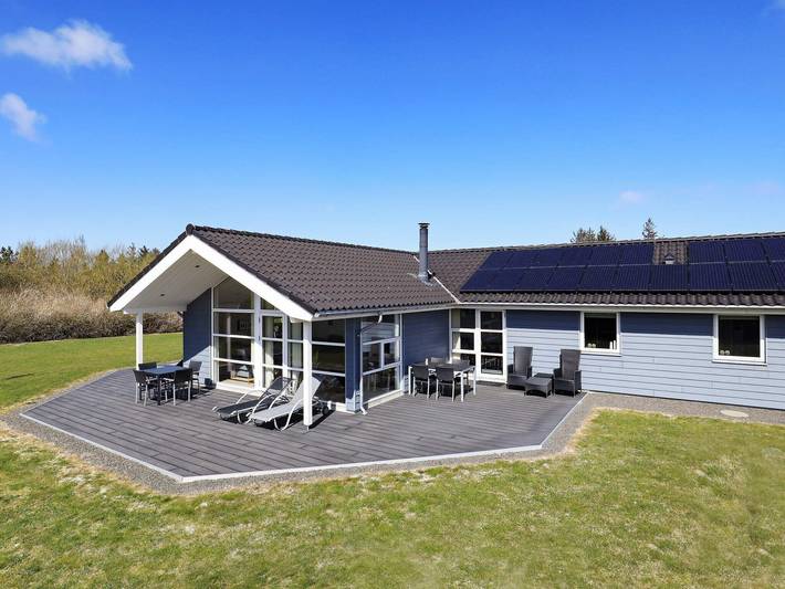 Ferienhaus für 8 Personen, mit Sauna und Whirlpool sowie Terrasse in Kollerup Strand - 2