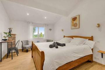 Chambre d’hôte pour 2 personnes, avec terrasse ainsi que piscine et jardin dans Haute-Garonne