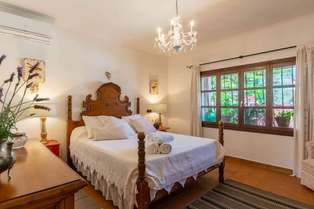 La Font by Interhome in Mancor del Valle, Interior de Mallorca