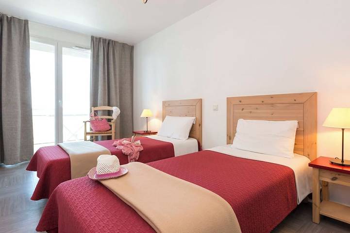 Gîte pour 8 personnes, avec piscine et balcon, animaux acceptés dans Plage de Saint-Samson - 3