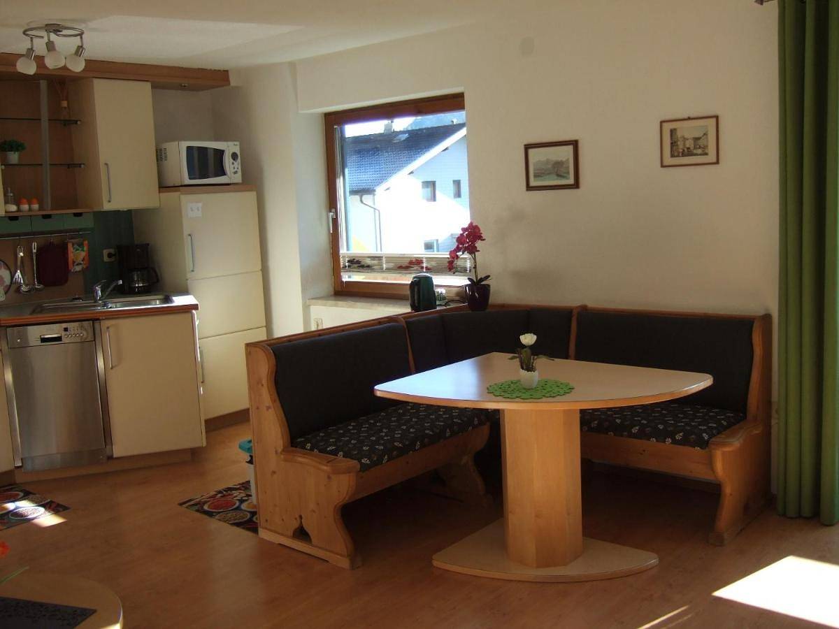 Ganze Wohnung, Familie Gerle in Vils, Außerfern