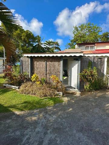 Gîte pour 6 personnes, avec vue et terrasse dans Anse l'Etang