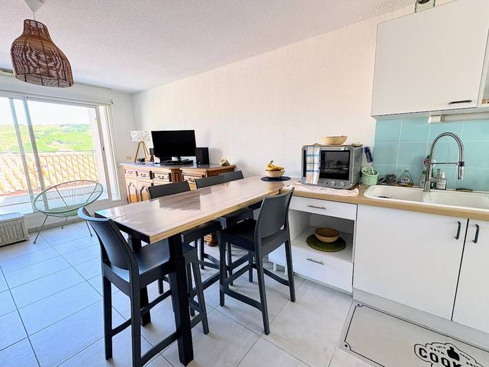 Gîte pour 4 personnes, avec terrasse dans Plage des Elmes - 4
