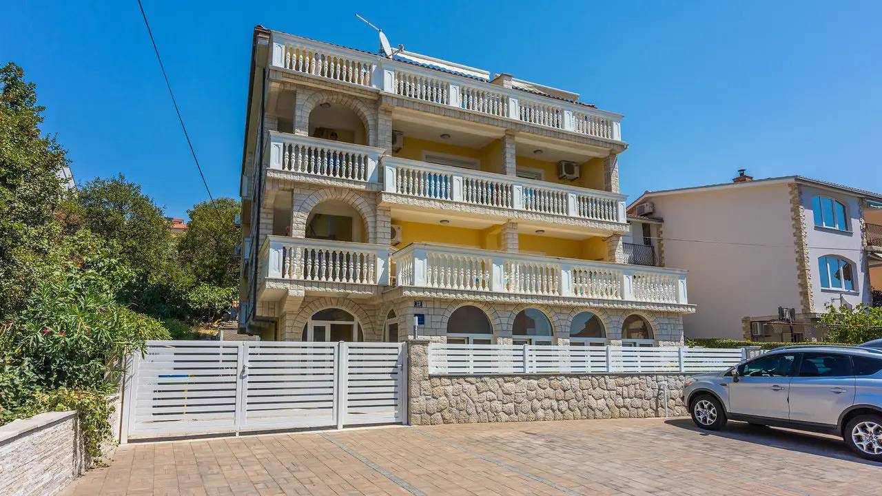 Appartamento vacanze a Kvarn a partire da 68€ a notte