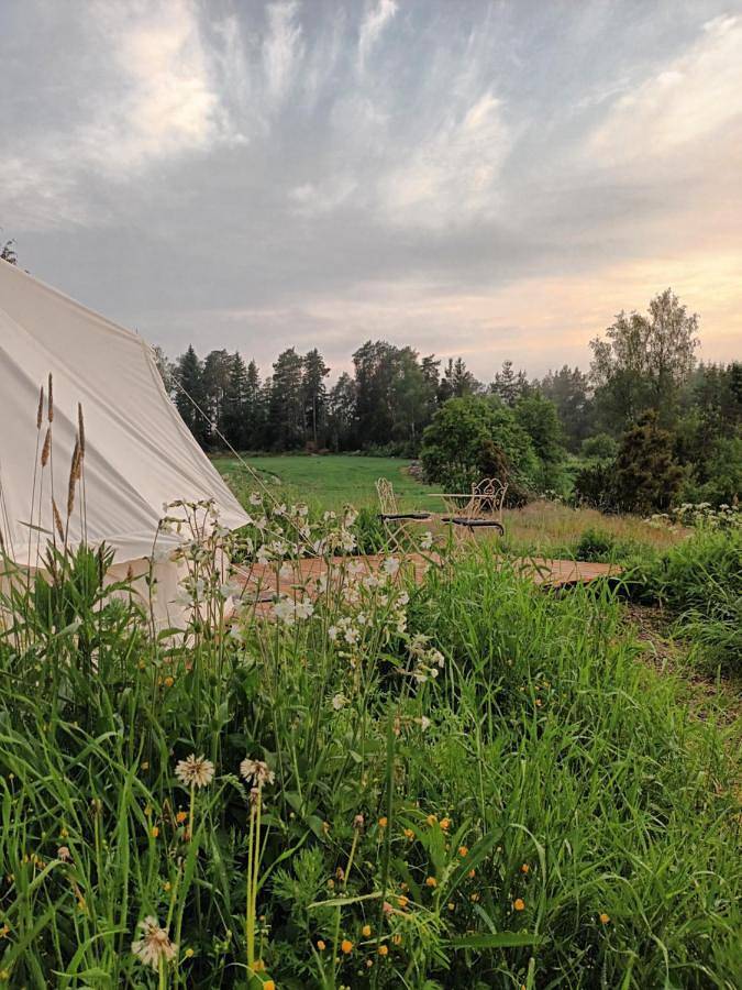 Glamping Kotitila Kiveinen in Finlandia Południowo-Zachodnia