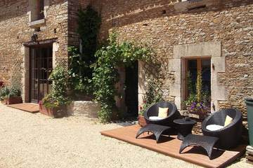 Gîte pour 5 personnes, avec terrasse et jardin, animaux acceptés à Bazoges-en-Pareds