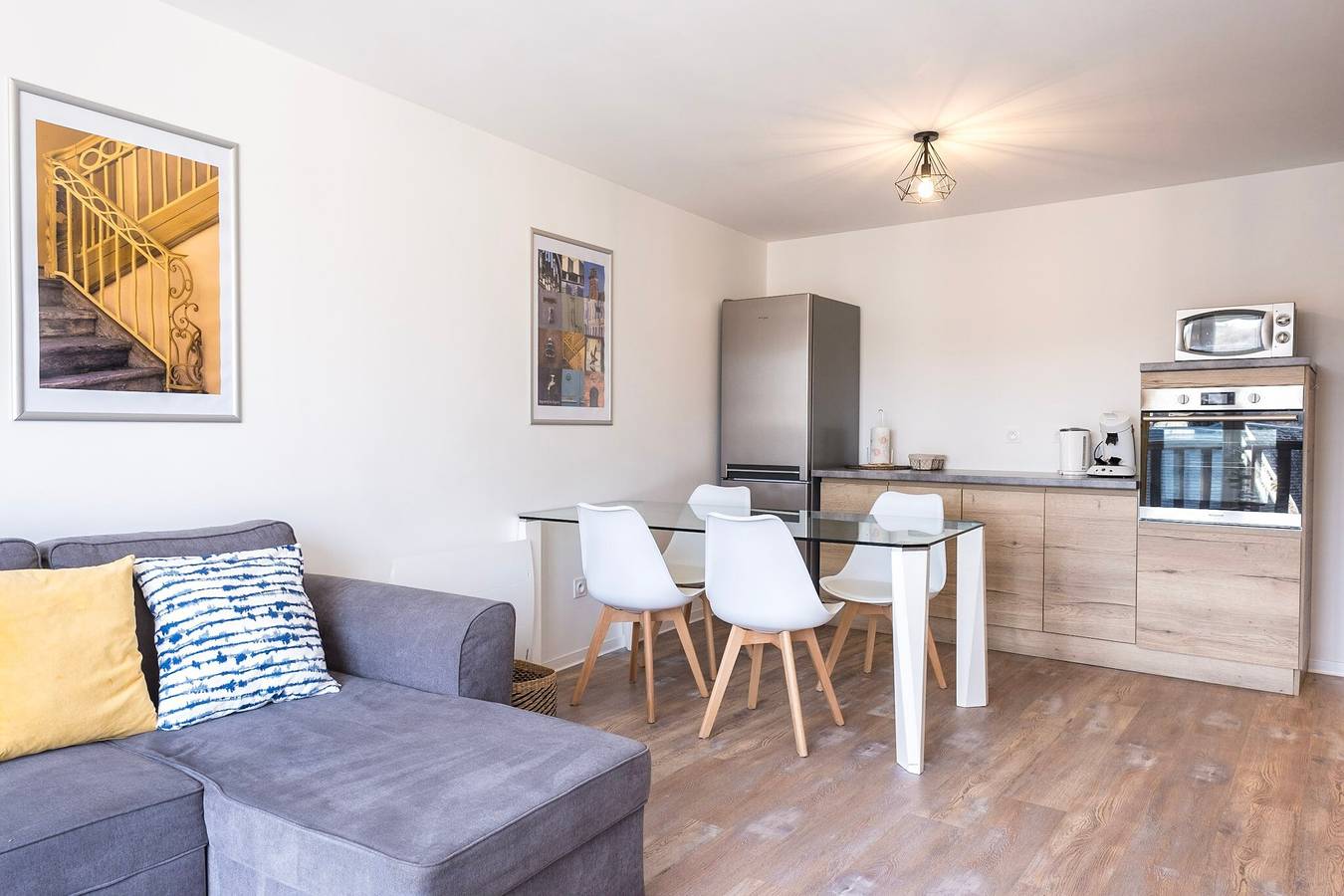 Charmant 2 pièces avec balcon et Wi-Fi - Bagnères de Bigorre  in Bagnères-de-Bigorre, Hautes-Pyrénées