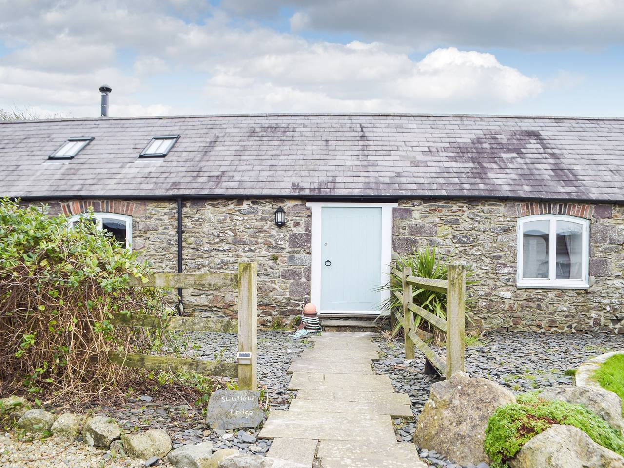 Glamping for 6 People in Pembrokeshire, South-Wales