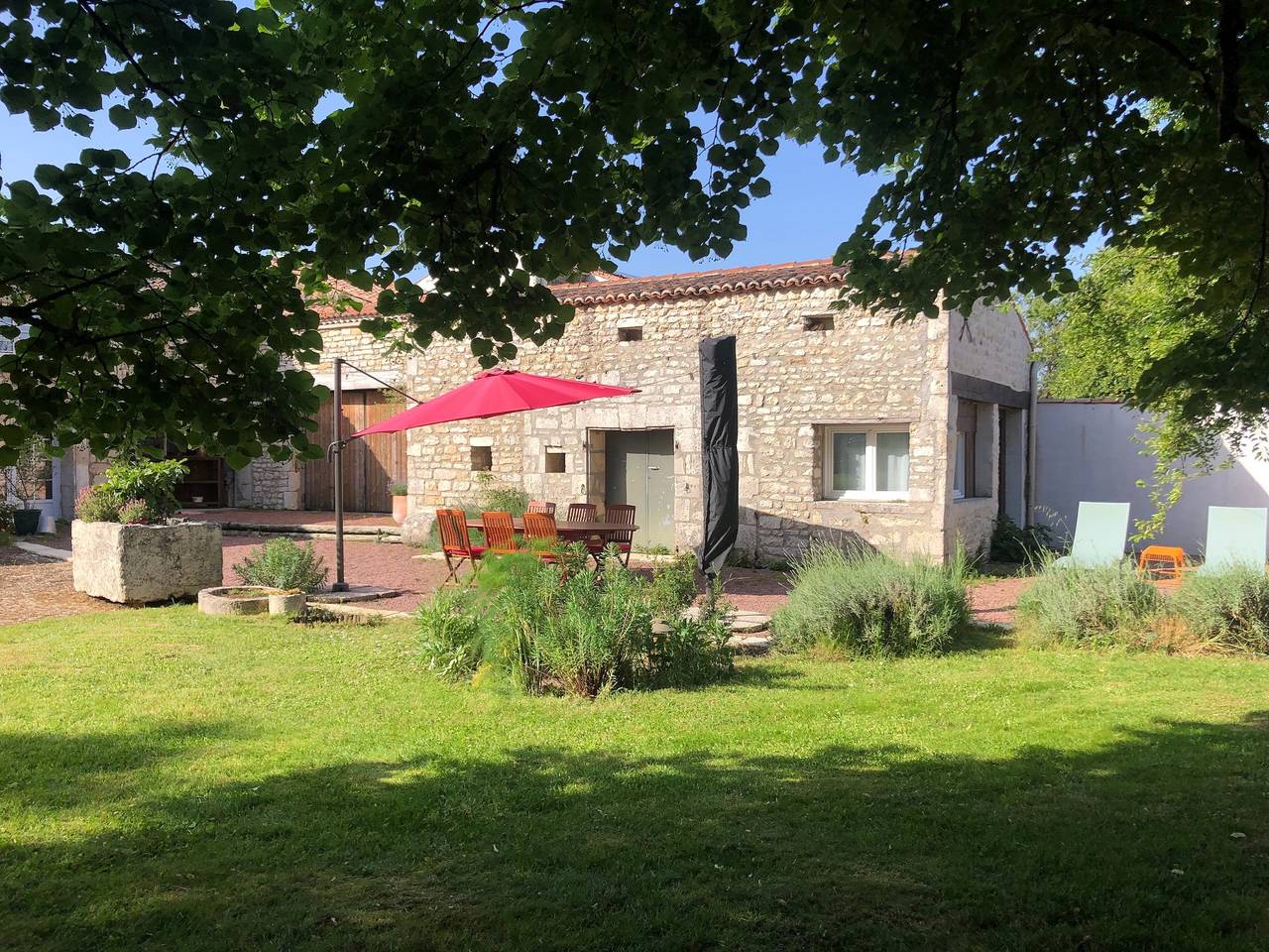 Ferienhaus La Saintonge in Sainte-Gemme, Saintes und Umgebung