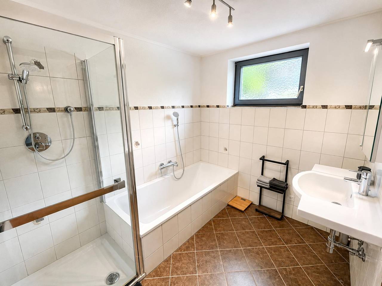 Großzügiges Ferienhaus mit Charme und Garten in Stuhlfelden, Pinzgau