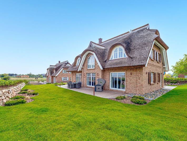 Strandhaus für 6 Personen, mit Garten und Sauna sowie Terrasse, mit Haustier in Lobbe