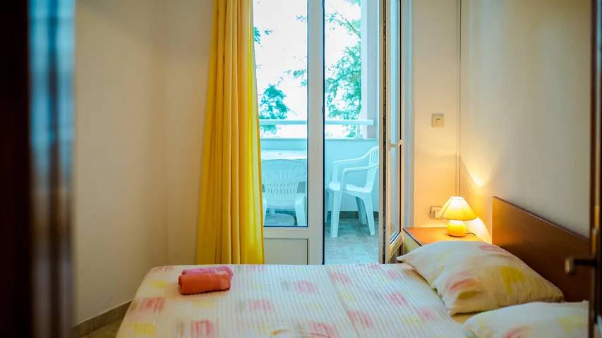 Apartament wakacyjny dla 4 osób, z taras w Drašnice