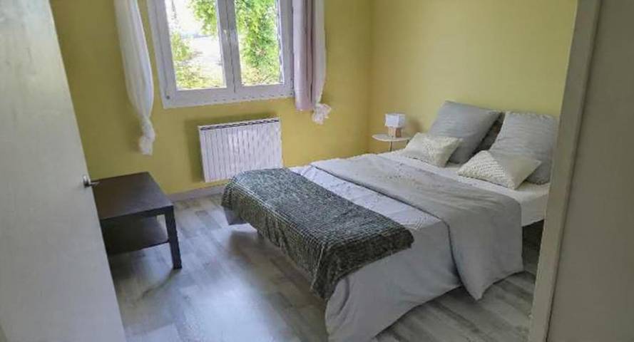 Gîte pour 2 personnes, avec Terrasse et Jardin dans Val de Livre