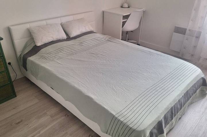 Apartamento entero, Trois Pièces , Terrasse, 15' à Pied de la mer in Saint-Cyr-sur-Mer, Costa mediterránea (Francia)