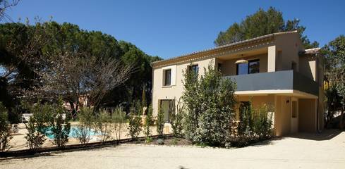 Maison De Vacances pour 8 Personnes dans Vaison-la-Romaine, Parc naturel régional du Mont-Ventoux, Photo 4