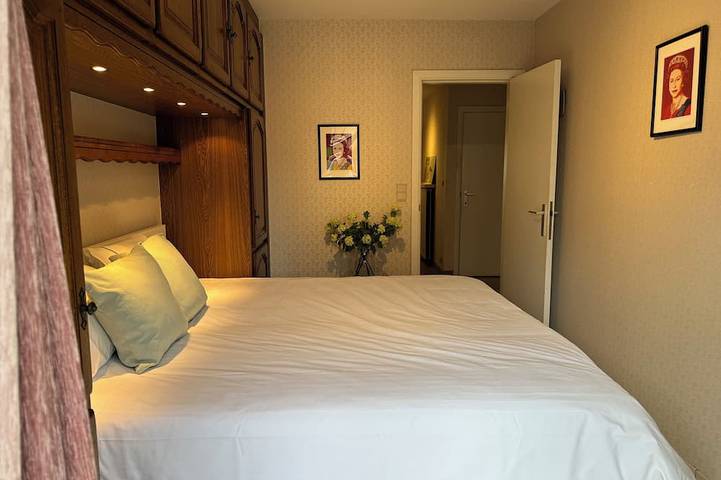 Entire apartment, Suite Baptiste. Beachfront in Koksijde-Bad, Koksijde