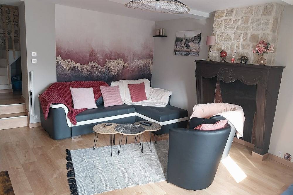 \"Les 4 Fils Aymon\" Maison avec vu sur la Meuse. in Bogny-sur-Meuse, Parc naturel régional des Ardennes