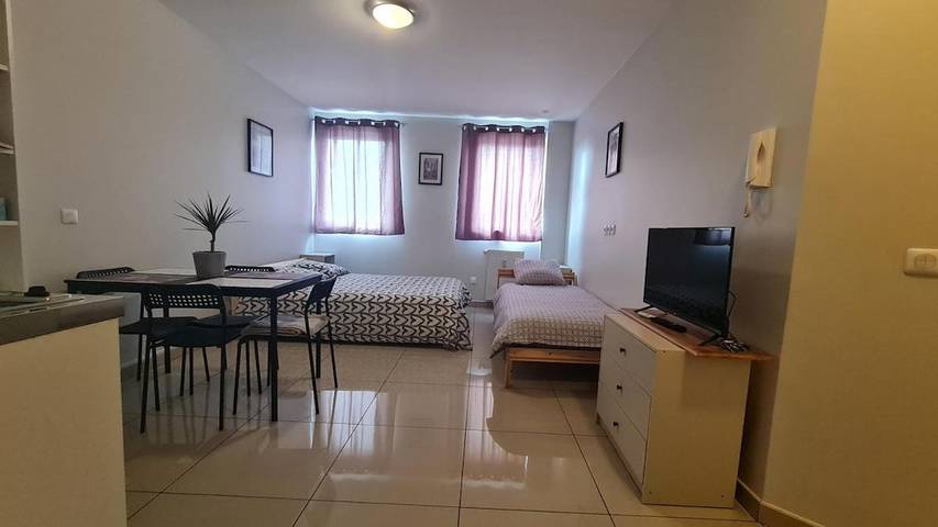 Gîte pour 3 personnes à Montfermeil - 4