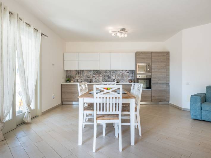 Ferienwohnung für 6 Personen, mit Balkon und Terrasse in Villasimius - 3