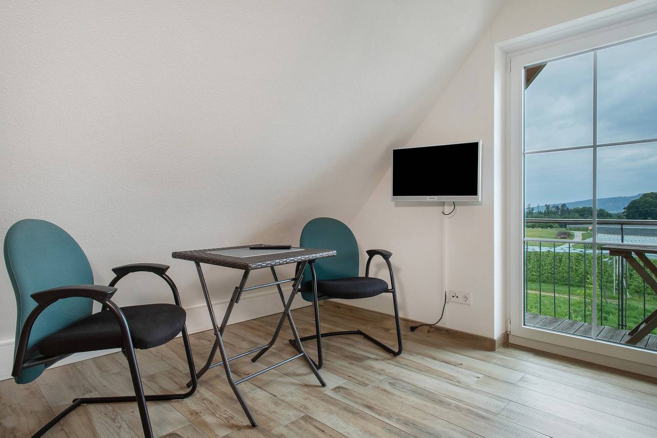 Kamer 'Waldzimmer' met privébalkon, gedeelde tuin en wifi - zonder keuken, foto 14
