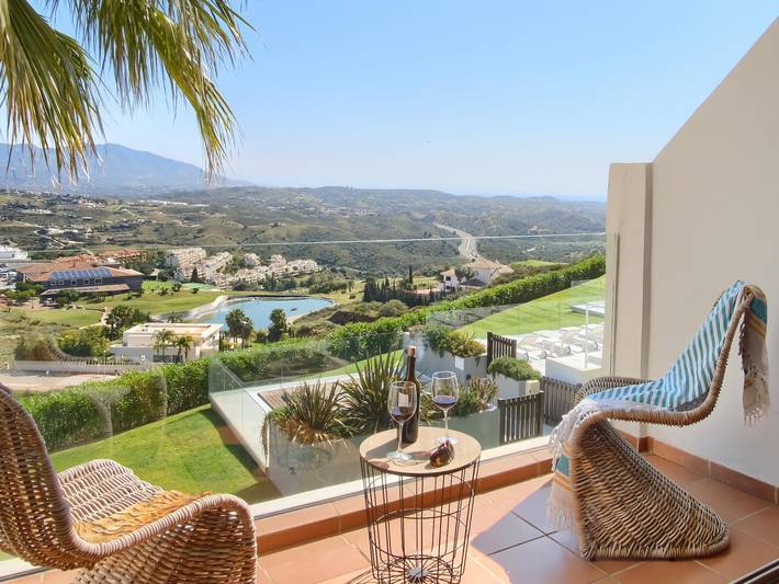 Entire holiday apartment, 101 La Cala View, Golf, Jacuzzi , Sauna in Riviera del Sol, Mijas