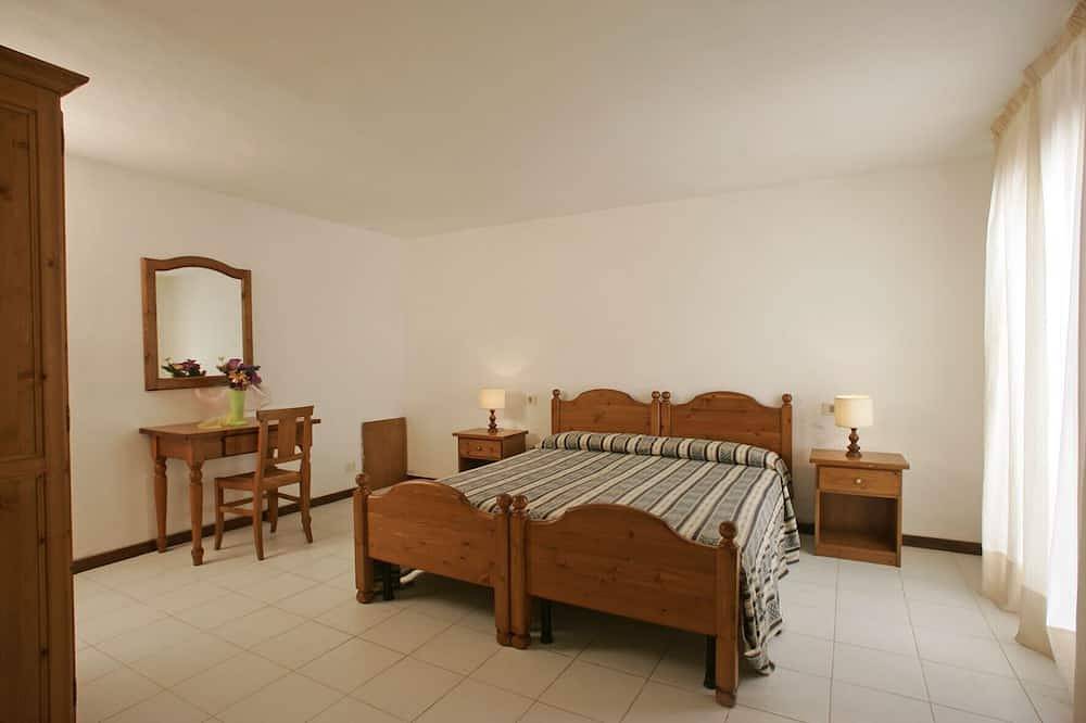 Wohnung in Villa 150 Meter vom Strand von Giannella entfernt in Giannella, Grosseto Provinz