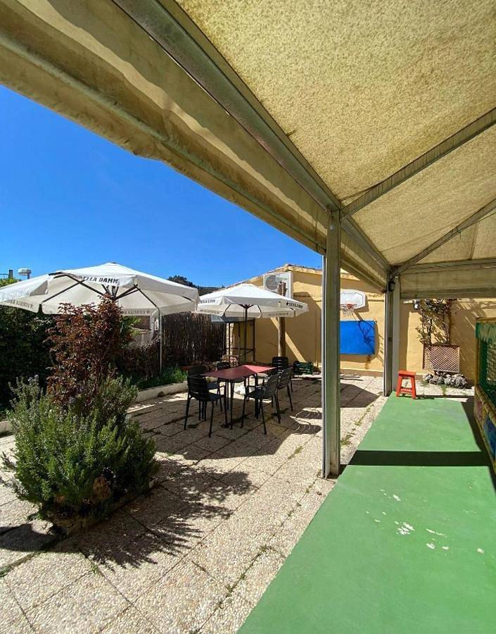 Casa rural para 4 personas, con jardín y vistas, Se admiten mascotas en Cañete