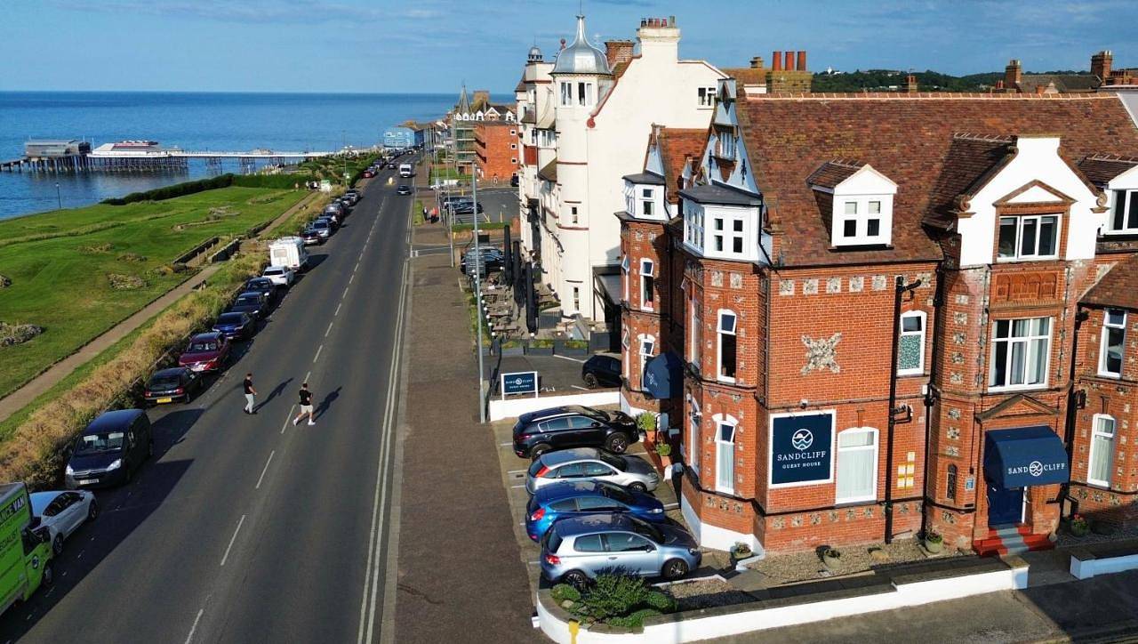 Double Room with Shared Bathroom in Cromer, Norfolk Coast