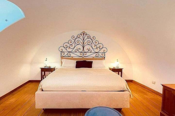 Casa Maresia: A charming two-story independent house which faces the sun and the sea, with Free Wi-Fi. in Tovere, Amalfi