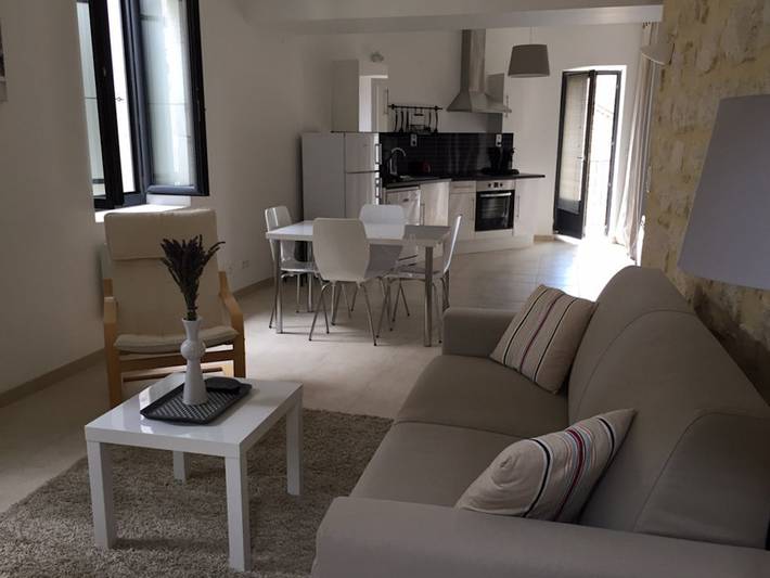 Gîte pour 4 personnes, avec terrasse à Barjac